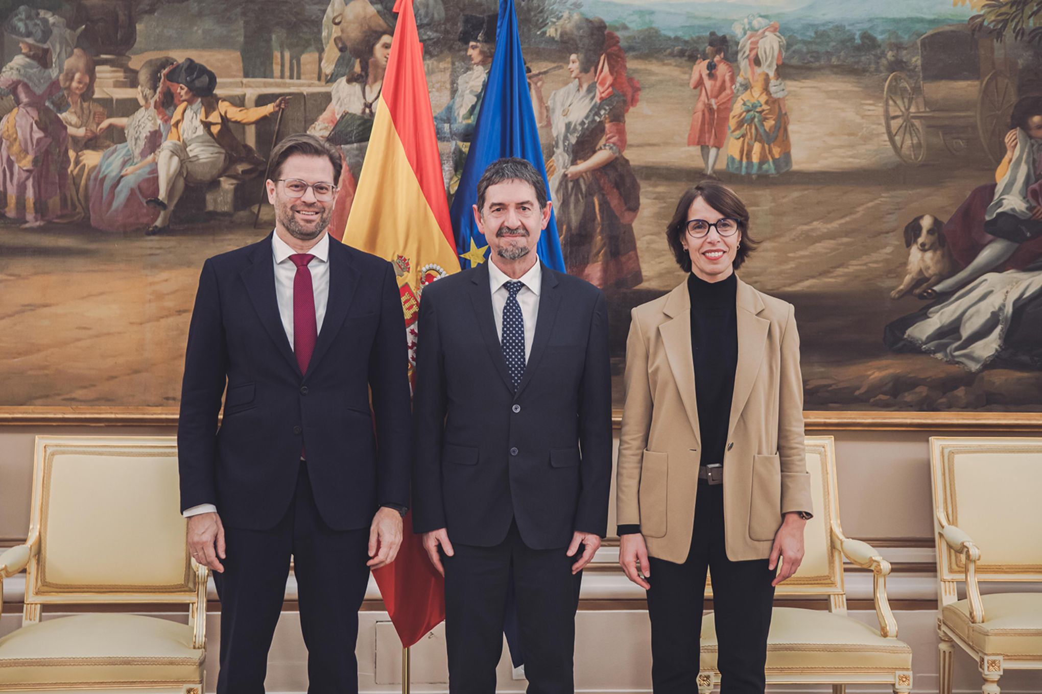 El Ministerio de Educación, Amazon y AWS formarán en habilidades digitales a medio millón de jóvenes