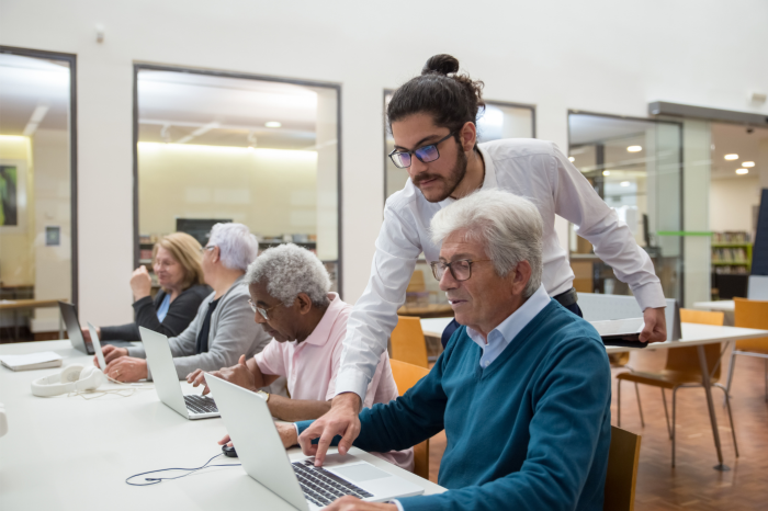 Más de 150.000 personas se han formado en competencias digitales básicas gracias a Red.es