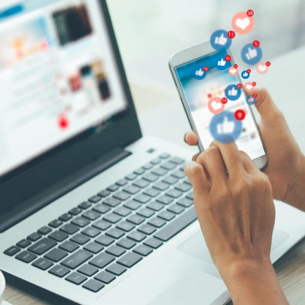 Promoción y negocio a través de las redes sociales