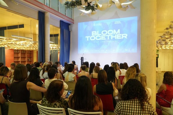 Valencia reúne por primera vez a destacadas comunidades de mujeres en tecnología en favor del emprendimiento