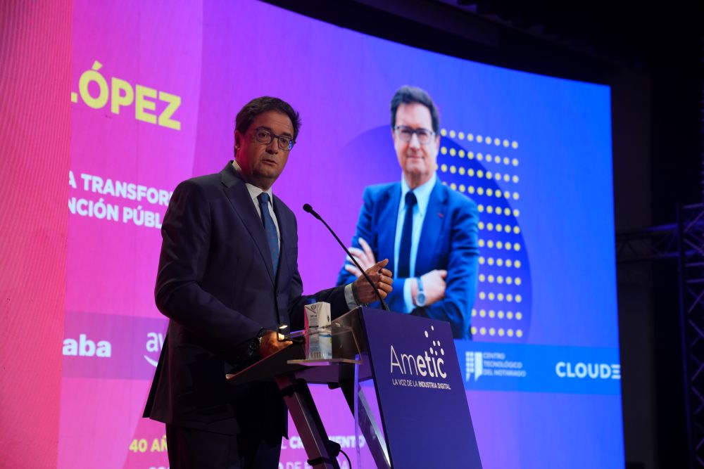 El Gobierno reparte 180 millones para acelerar la implantación de la IA en las empresas